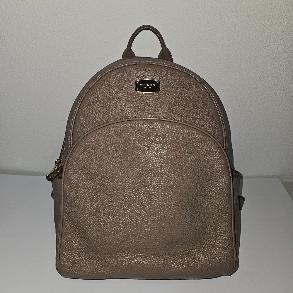 Micheal Kors Backpack - Picture 2 of 12